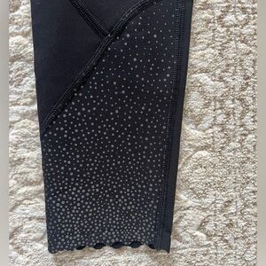 LULULEMON Midrise Crop 23” Leggings Size 6